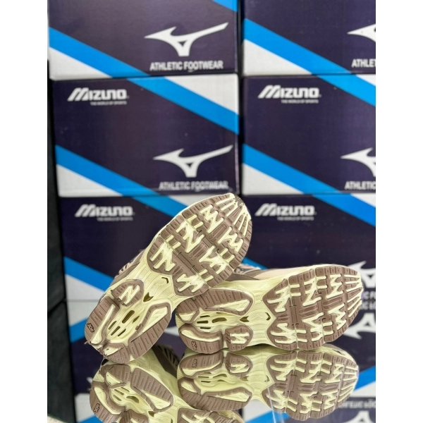 Mizuno LS - Flor de lótus Areia