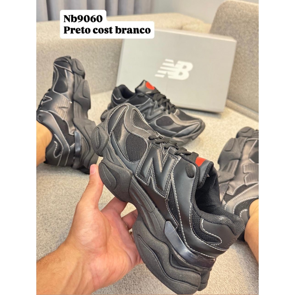 New Balance 9060 - Preto Linha Branca