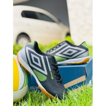 Chuteira Society Umbro  Pro 5