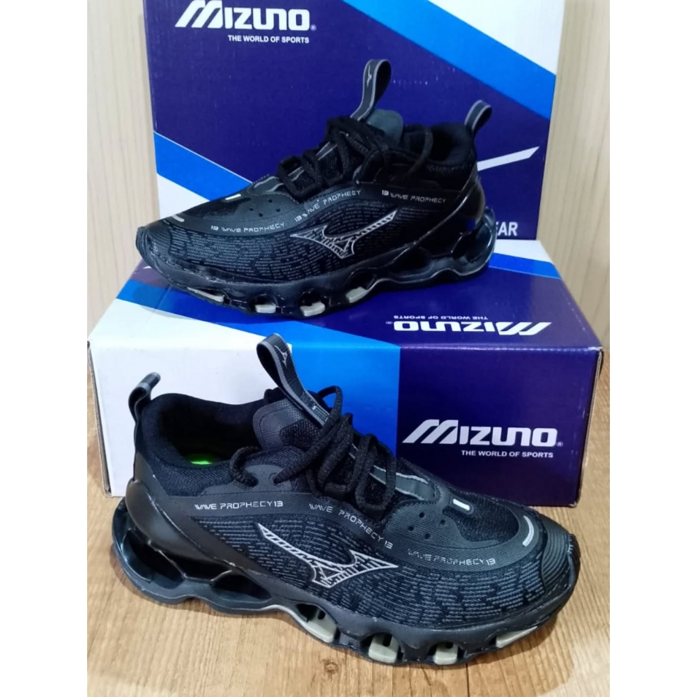 Mizuno Wave13 - Ouro Light