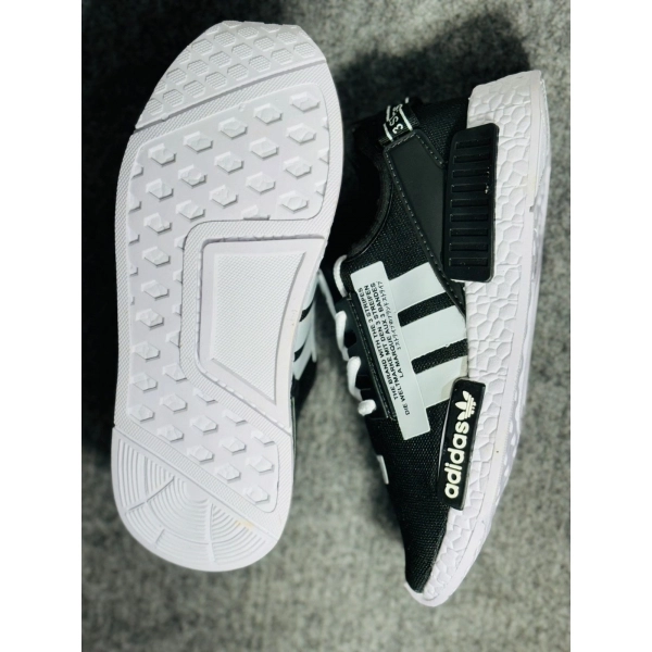 Adidas NMD - Preto Branco