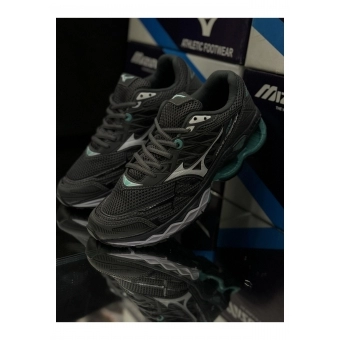 Mizuno Wave20