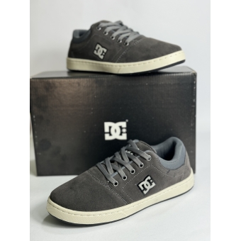 Sapatênis DC