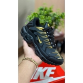 Nike TN - Preto Dourado