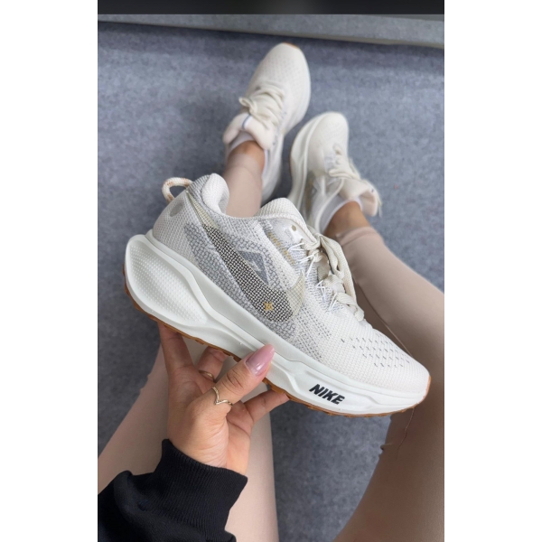 Nike Trail - Off Bege