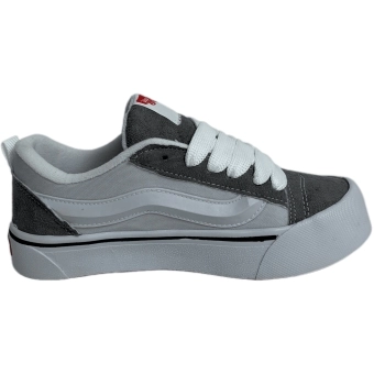 Vans KNU