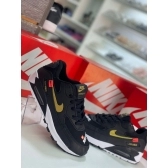 Air Max 90 - Preto Dourado