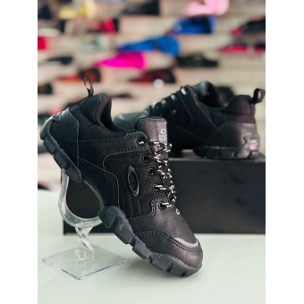 Botinha Oakley Halfrack low 2