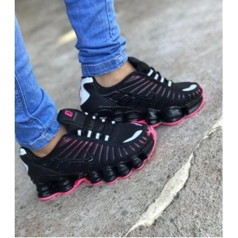 Nike 12Molas