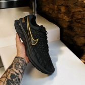 Nike Especial - preto-dourado
