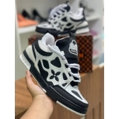 LV Skate - Preto Branco