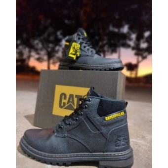Caterpillar Social