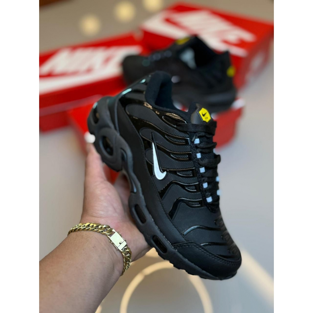 Nike TN - Preto Preto