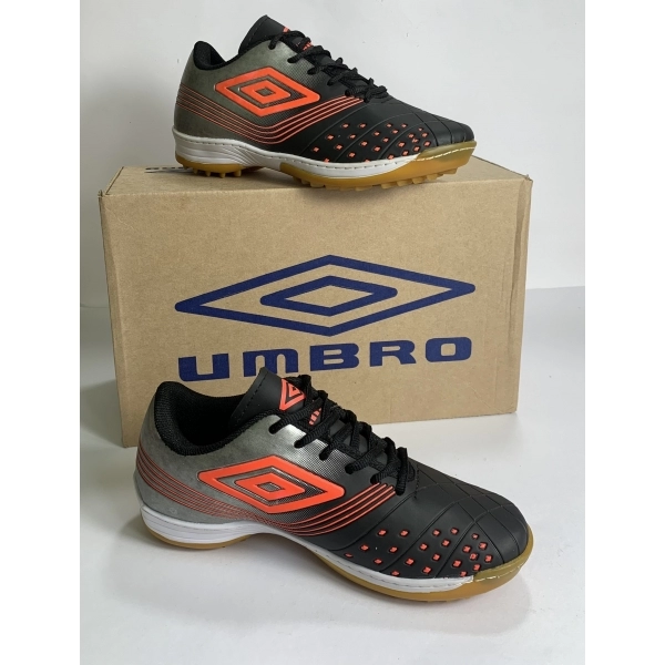 Chuteira Umbro Society - Preto Prata