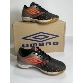 Chuteira Umbro Society - Preto Prata