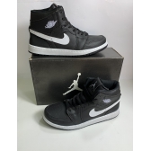 Jordan - Todo Preto