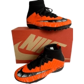 Chuteira Botinha - Laranja