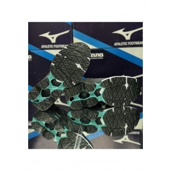 Mizuno Wave20