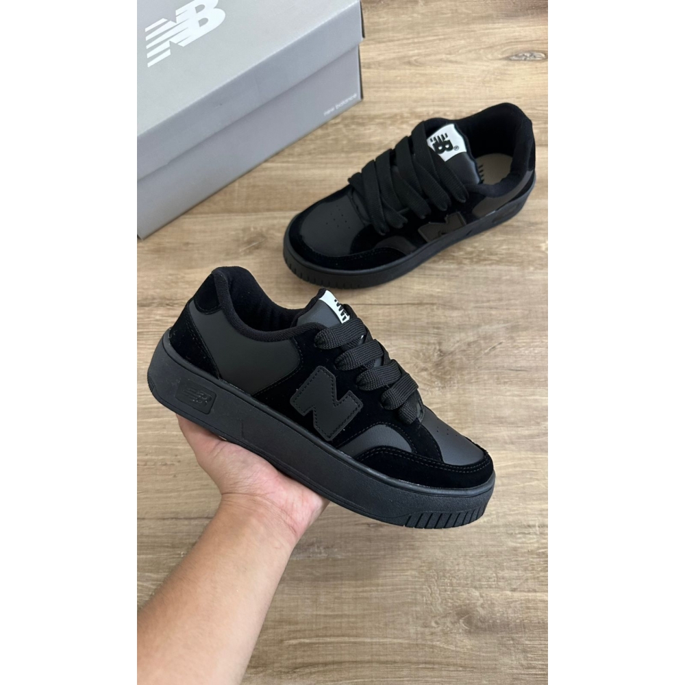 New Balance CT303 - Preto Preto