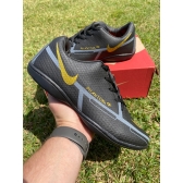 Chuteira Phanton Futsal - Preto Ouro