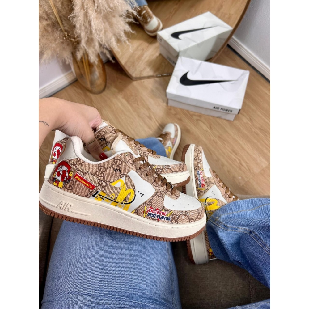 McDonald\´s - Marrom