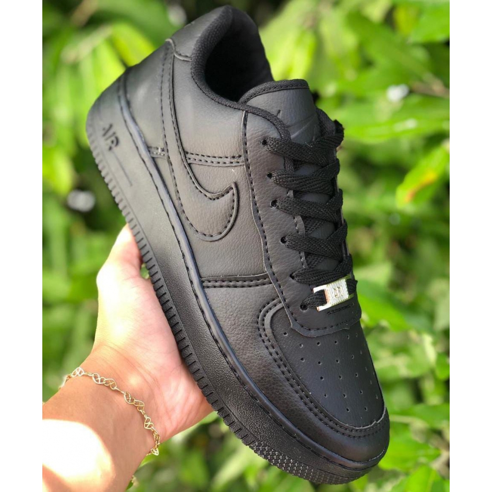 Air Force - Todo Preto