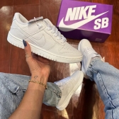Nike Dunk - Branco