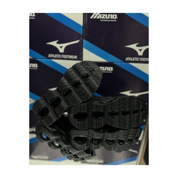 Mizuno Knit - Preto Camaleão